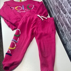 Girl's Polo Ralph Lauren sweatsuit. Used but in good condition. Size 3